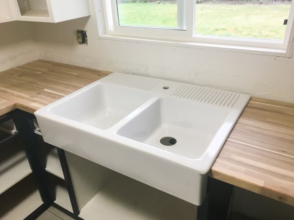 Cost of Chipped Sink Repair in Stone Mountain