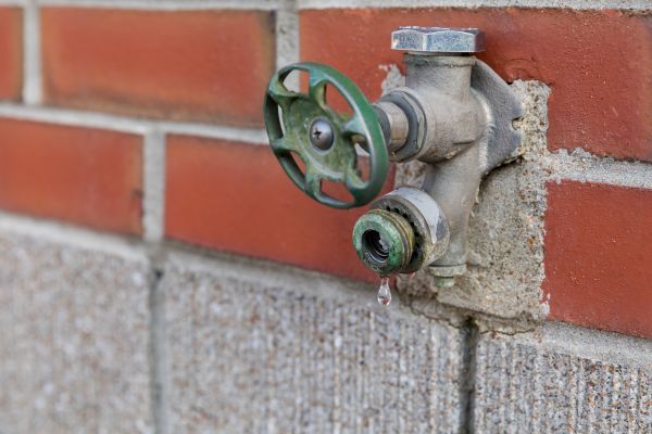 Cost of Outdoor Faucet Repair in Stone Mountain